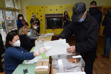 В Добричка област са упражнили вота си 17.27 на сто от избирателите