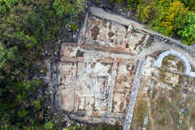 Останки на епископски дворец от V-ти век са разкрити край Търговище