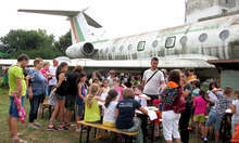 Създадена с доброволен труд младежка зона в Силистра, известна  като "Самолета",  ще се подобрява с нов младежки проект