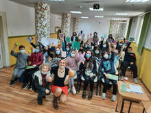 Ученици търсиха приликите и разликите между Деня на народните будители и Хелоуин