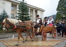 В Троян посрещат Сирни заговезни с маскарад