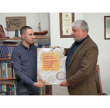 Четири културни институции във Велико Търново получиха изданието "Партитура на света"