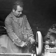 За празника на Троян ще бъде представена изложба със стругарски произведения "На спомена сред кръстопътните видения"