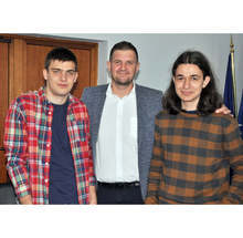 Ученици от Хасково завоюваха сребърен и бронзов медал от международна олимпиада в Казахстан