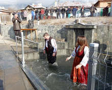 На Ивановден в Карлово ще бъде изпълнен традиционият обичай "Къпанак"
