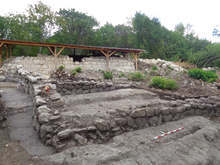 Археолози откриха предмети от всекидневието и монети на крепостта Червен край Русе