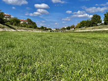 Община Ямбол планира да превърне празното корито на река Тунджа в линеен парк