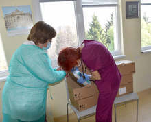 Дарение за 267 300 лева е получила болницата в Ловеч