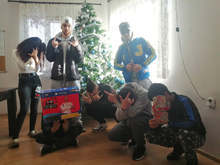 Млади рап изпълнители направиха дарение на детски център в Хасково