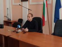 От утре със заповед на кмета на Кюстендил Петър Паунов се затварят всички кафе машини и вендинг автоматите на открито