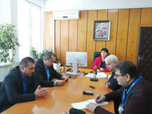 Шестима, обявени за общонационално издирване, са установени при специализирана операция в Търговище