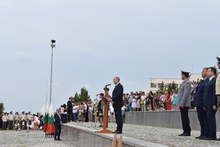 Рокадите в правителството са опит за печелене на време, от който губи България, каза президентът Румен Радев