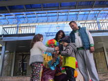 Петдесет деца се включиха в осмото състезание  за най-здраво великденско яйце в Радомир