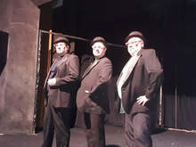 Премиера на пиесата на Дарио Фо "Само за мъже" на силистренския драматично-куклен театър по случай предстоящите празници