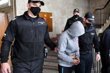 Сливенският съд задържа под стража обвинен в убийство