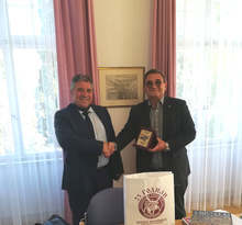 В Тракийския университет в Стара Загора ще се изгради първият у нас тренировъчен и симулационен център за ветеринарни лекари по немски модел