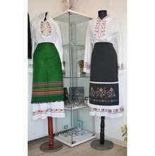 В галерия "Седем" в Сливен е подредена изложба с носии от Сливенския край