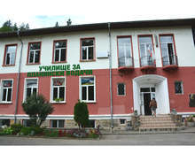 Общинските съветници в Троян дадоха съгласие за преименуването на единствената гимназия за планински водачи