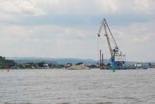 Започна полагане на тръбопровода във Варненското езеро