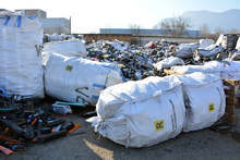 Собственикът на внесените от Италия отпадъци, складирани във Враца, ще бъде глобен след повторна проверка