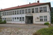 Община Чипровци ще обнови старо училище по проект за енергийна ефективност и ще го превърне в център за обучение