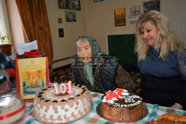 Кръстина Иванова от Харманли отпразнува 101-я си рожден ден