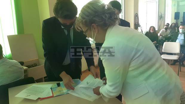 Сливенската езикова гимназия придоби статут на Изпитен център за Немска езикова диплома