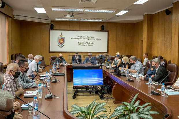 Криминалисти от Шумен установиха и задържаха извършител на тежко криминално престъпление