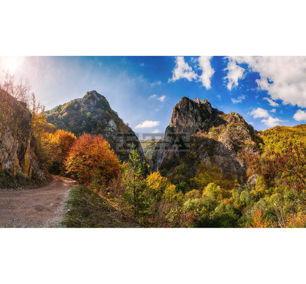 Приключи фотоконкурсът "Магията на област Перник"