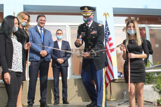 В Хасково бе открита ремонтирана със средства от армията на САЩ детска градина