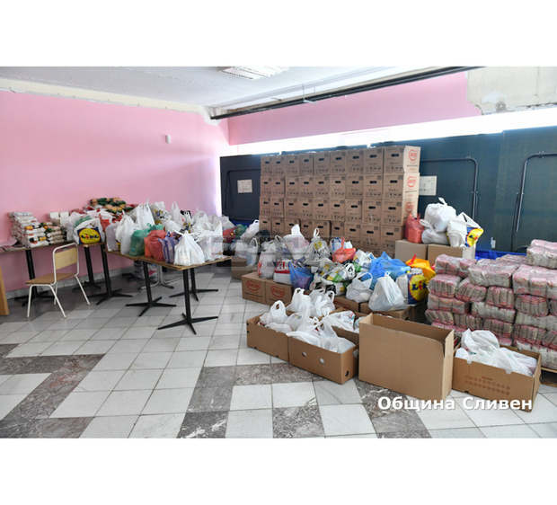 Продължава кампанията на Община Сливен за набиране на хранителни продукти за карантинирани