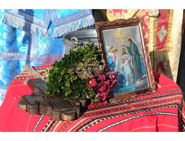 Повече от 4000 са имениците на Йордановден в Сливенско