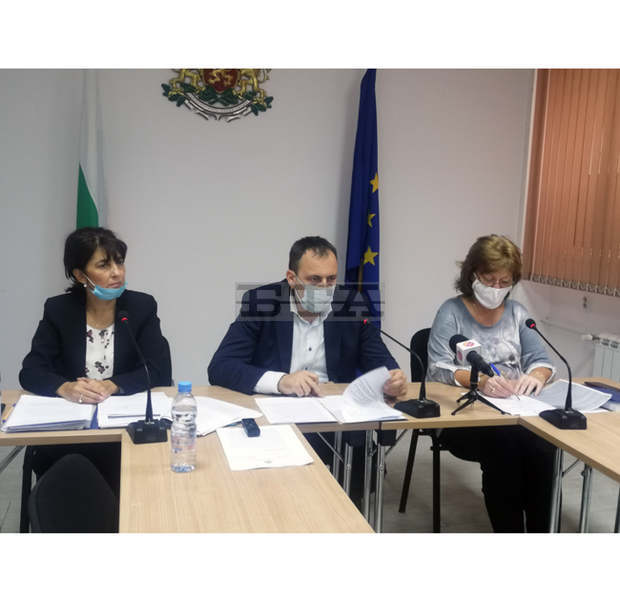 Дистанционното обучение на учениците в Пазарджик се удължава до 22 ноември