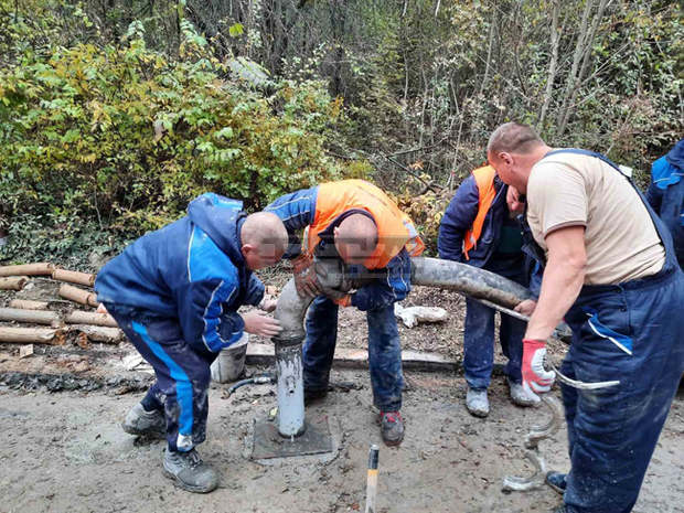 Запълват минните галерии в Перник