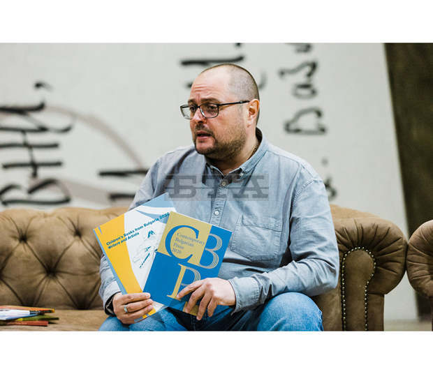 Националният център за книгата представя два  нови каталога с българска проза и детска литература