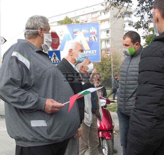 На граничния пункт в Силистра имаше протест срещу минаването на тежкотоварни автомобили през града