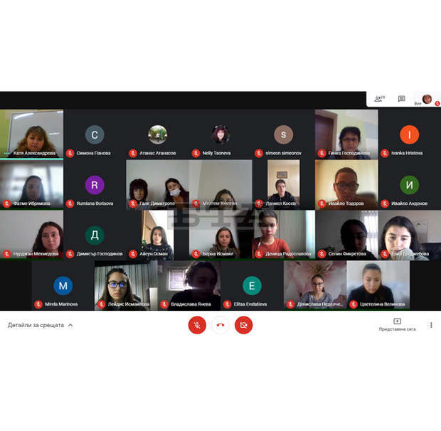 Дни на STEM професии и профили "Да творим в екип" се провеждат в Търговище