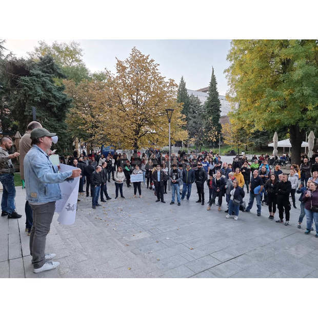 Старозагорци отново протестираха срещу зелените сертификати