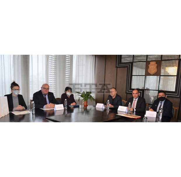 Кметът на Видин е обсъдил с народни представители от региона съвместни действия за развитието на общината