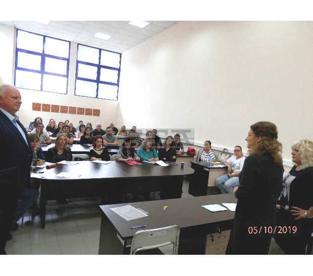 Центърът за продължаващо обучение към Русенския университет организира курсове в различни сфери