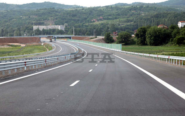 Агенцията "Пътна инфраструктура" обяви обществена поръчка за поддържането на АМ "Струма" от София до тунел "Блатино"