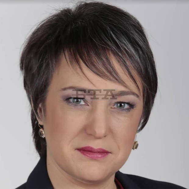 Анна Славова: Дистанционната работа създаде редица проблеми за семействата и учителите