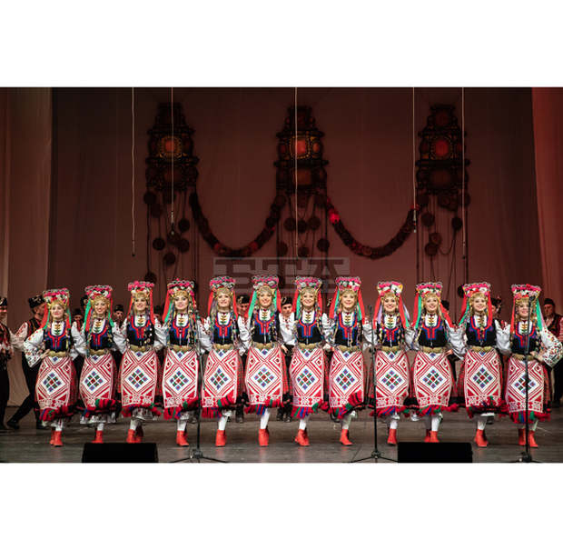 "Ой, Коледо, мой Коледо" е темата на празничния концерт на ФА "Тракия"