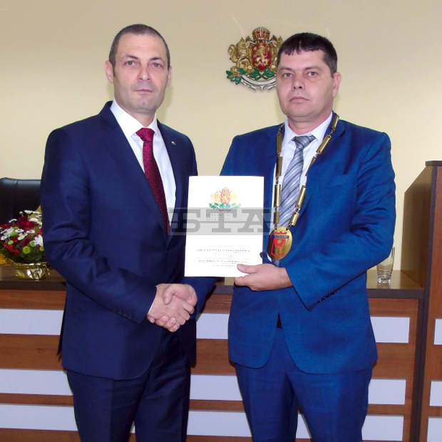 Кметът на Антоново Хайредин Мехмедов встъпи в новия си мандат