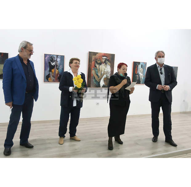 В Плевен нова изложба представя творческия тандем Убавка Тончев и Константин Симеонов - Костика