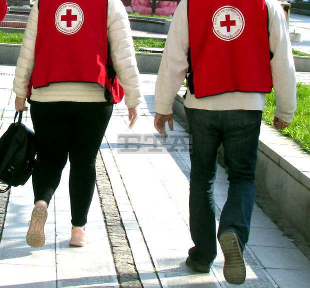 БЧК в Русе ще раздава седмични хранителни пакети на бездомни през зимата