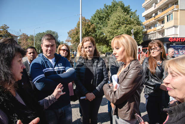 Мая Манолова съобщи за две обществени поръчки, които по думите й Столичната община бърза да реализира