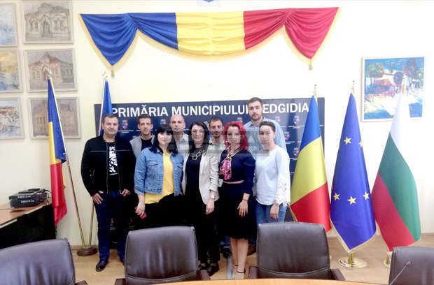 Фолклорната формация "Балканджийче" от Елена е участвала в международен фестивал в румънския град Меджидия