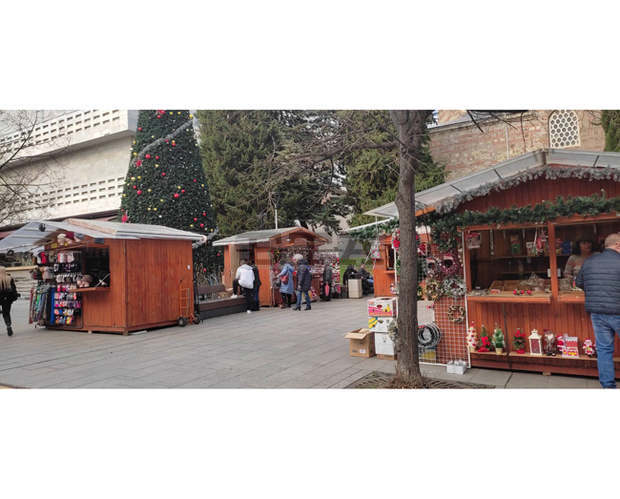Открит е коледният базар в Стара Загора