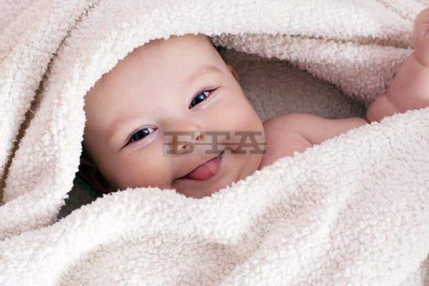 Община Казанлък е подпомогнала 218 семейства с ваучери при раждане на дете